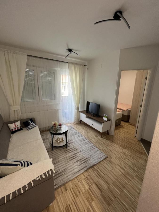 Appartement Afrodita *