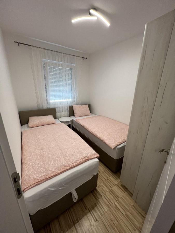 Afrodita Appartement *